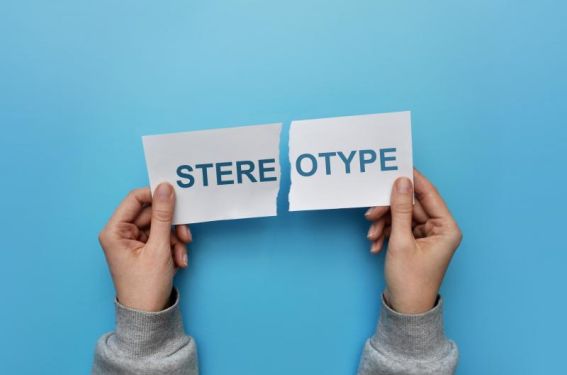 Combattre tous azimuths les stéréotypes négatifs ou préjugés